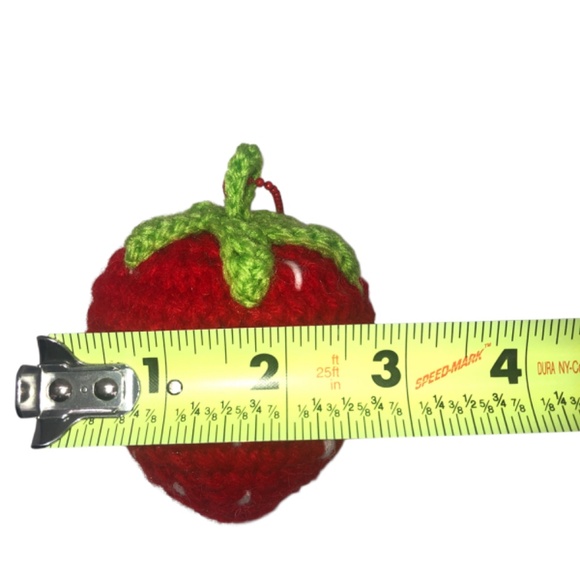 Handmade Crochet Strawberry Keychain 🍓 Cute Bag Charm - Picture 10 of 15